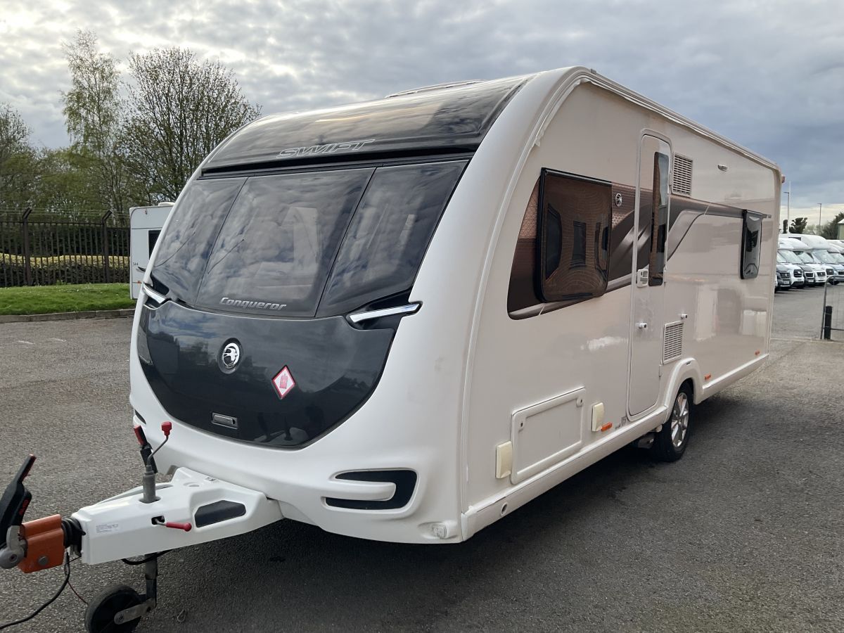 Swift Conqueror 560 2018 1